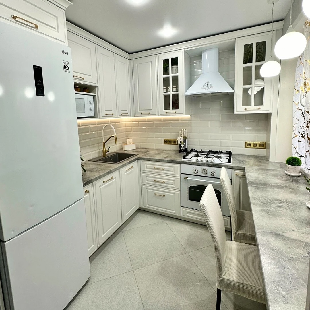 Кухни с фасадами из акрила